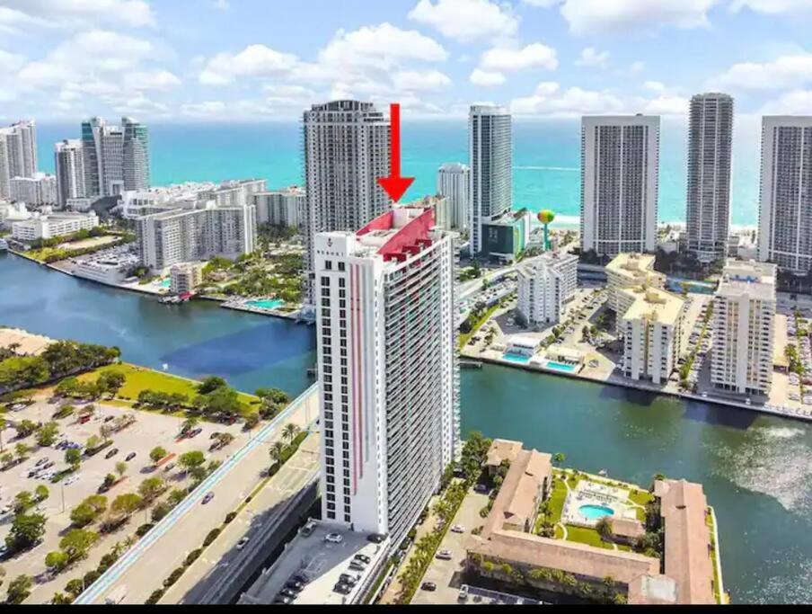 Ocean Views - Pool & Gym - Pet Friendly - Close To Beach Hallandale Beach Buitenkant foto