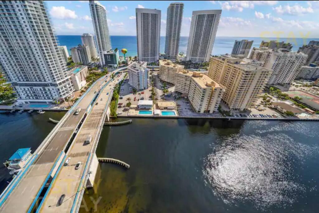 Ocean Views - Pool & Gym - Pet Friendly - Close To Beach Hallandale Beach Buitenkant foto